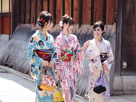 【着物姿でオシャレに京都観光♪】『京あるき』の着物レンタルプラン